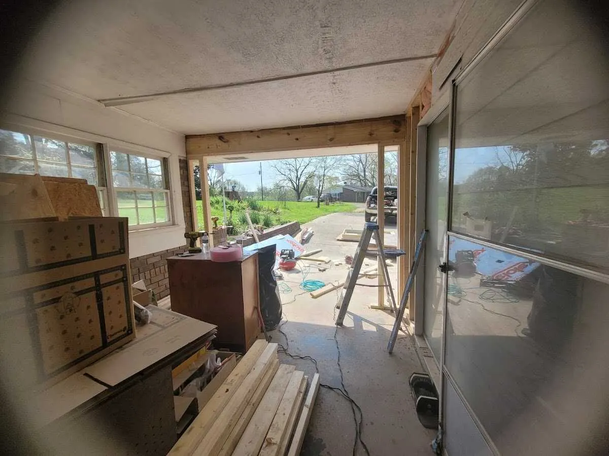 Air movers and dehumidifier for Drying & Dehumidification in Heber